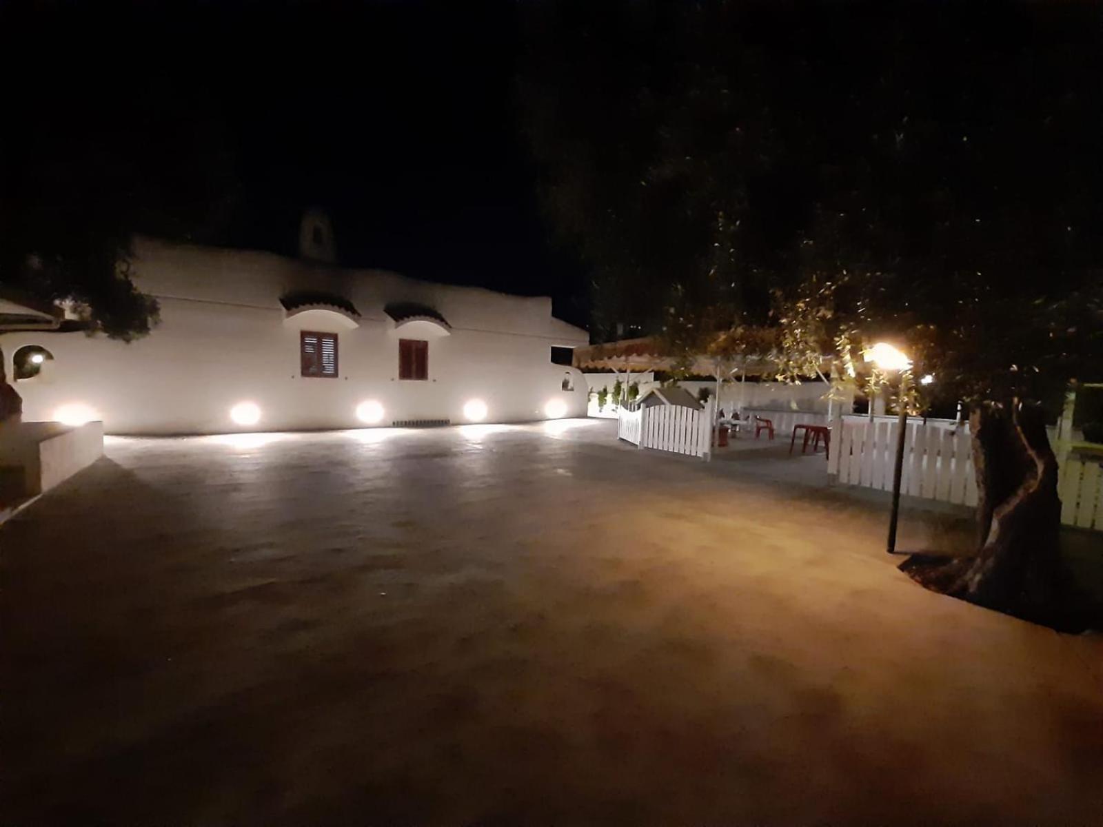 Residence Adriatico Mattinata Bagian luar foto