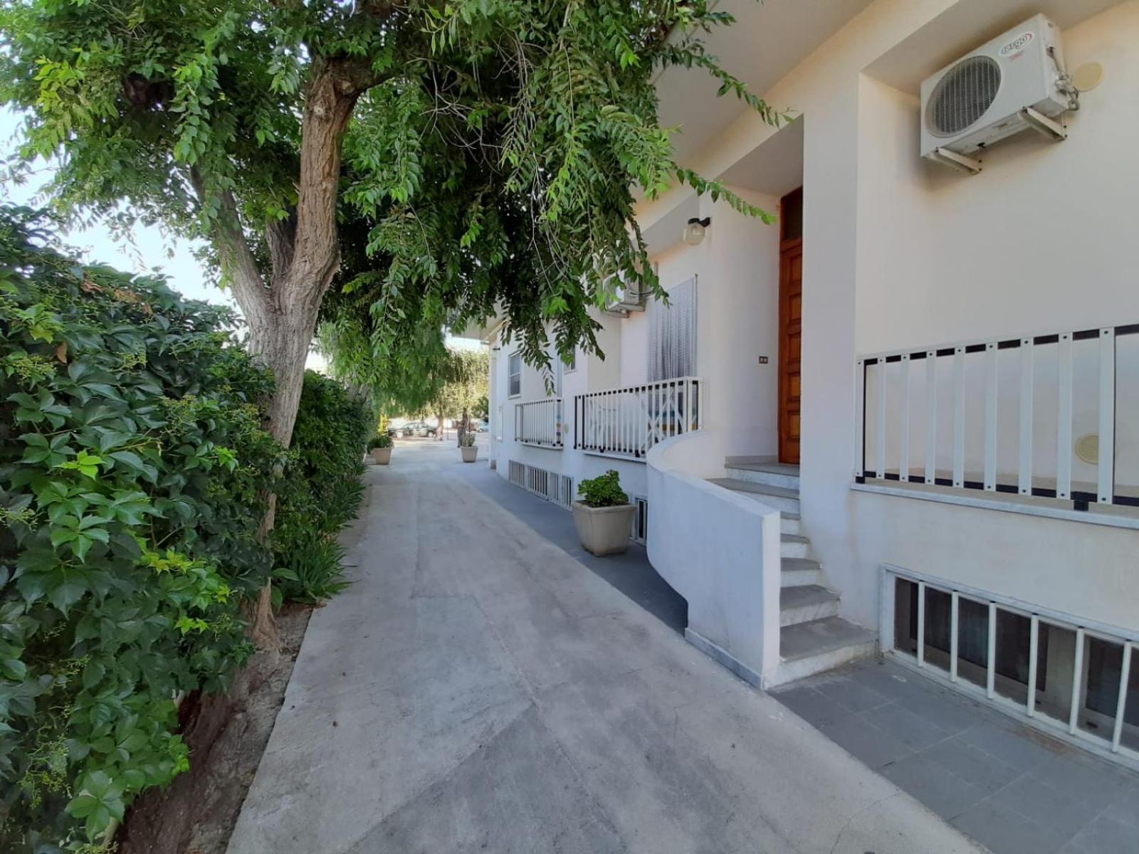 Residence Adriatico Mattinata Bagian luar foto